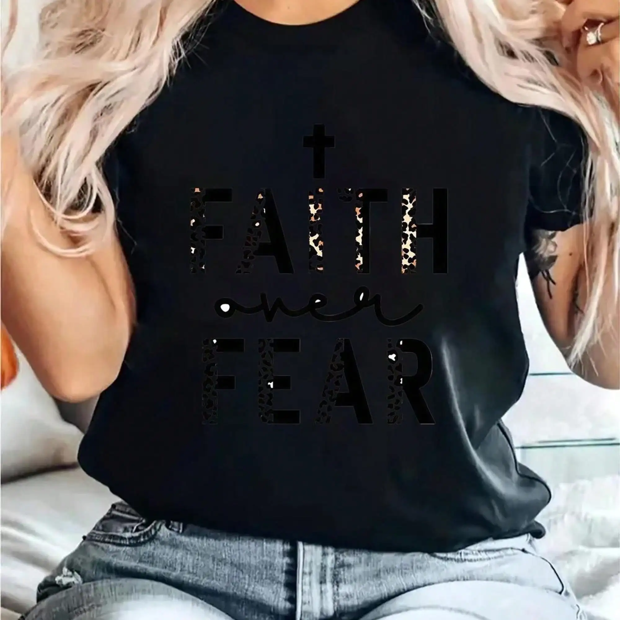 Leopard Print Women'S T-Shirt With The Message 'Faith Over Fear' - A Soft And Breathable Casual Crew Neck Tee Perfect For Summer, Offering Comfort And Inspiration For Christian Wear, Ideal For Motivational Outfits