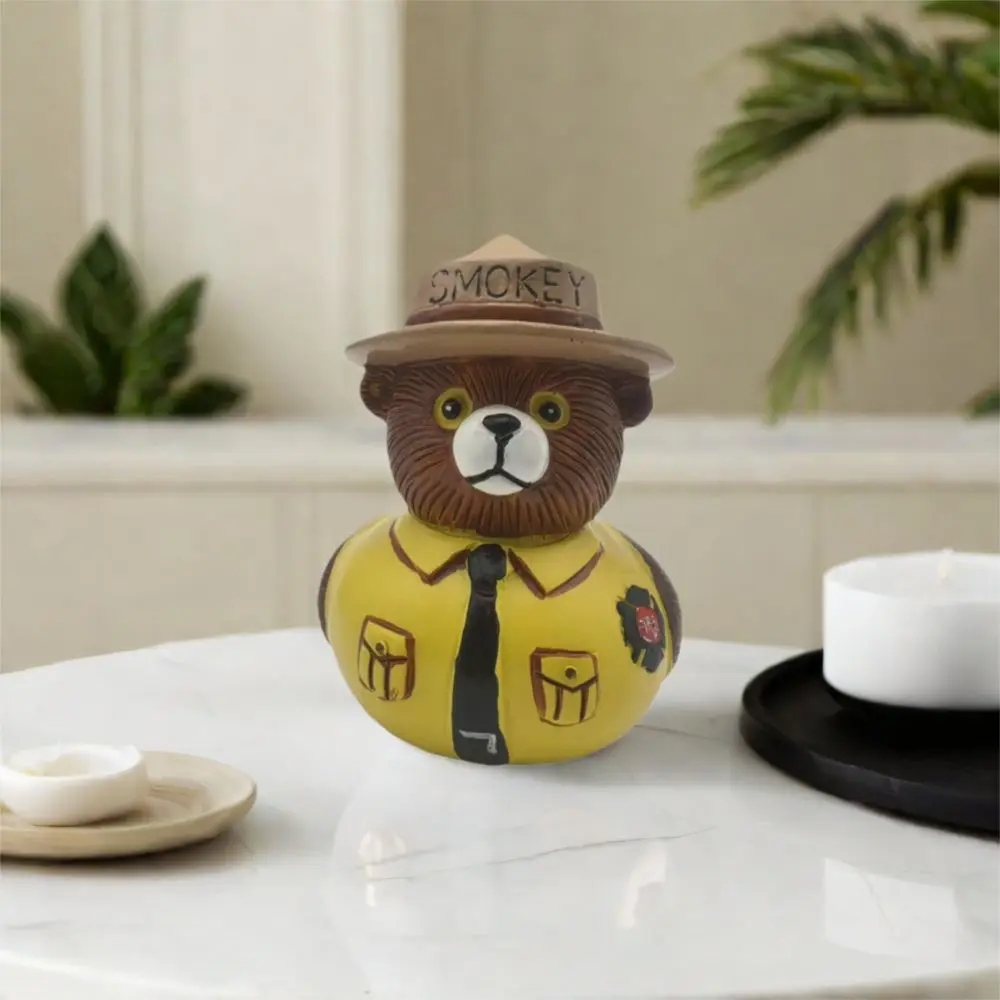 Crafts Resin Bear Duck Statue Ornament Cartoon Creative Animal Sculpture Waterproof Cute Miniatures Figurine Office