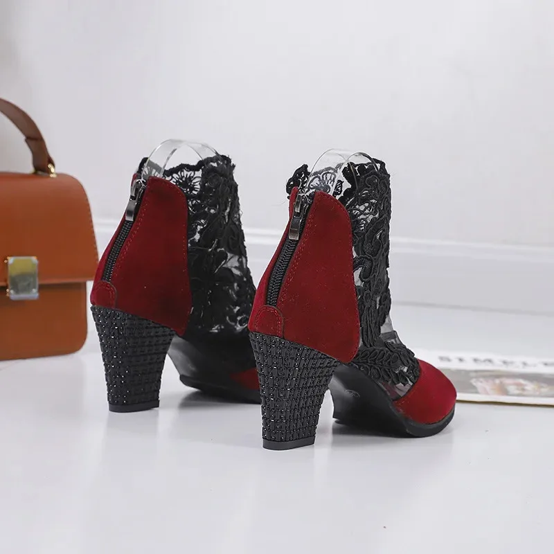 

2024 Fashion Spring Summer New Women's High Heels Platform Ladies Thick Heel Sexy Black Lace Peep Toe Sandals