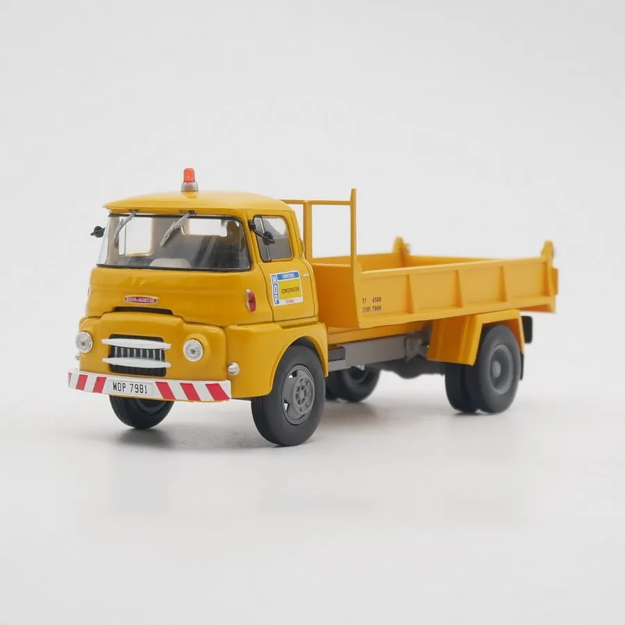 

Diecast Ixo 1:43 Scale Sava Austin A-404 Truck Alloy Car Model