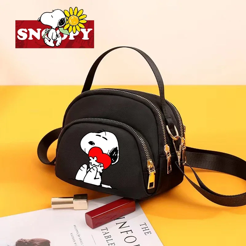 

Fashion Snoopyed Messenger Bag Women Shoulder Bag Teenager Girls Crossbody Bags Portable Anime Zipper Handbag Gifts for Friends