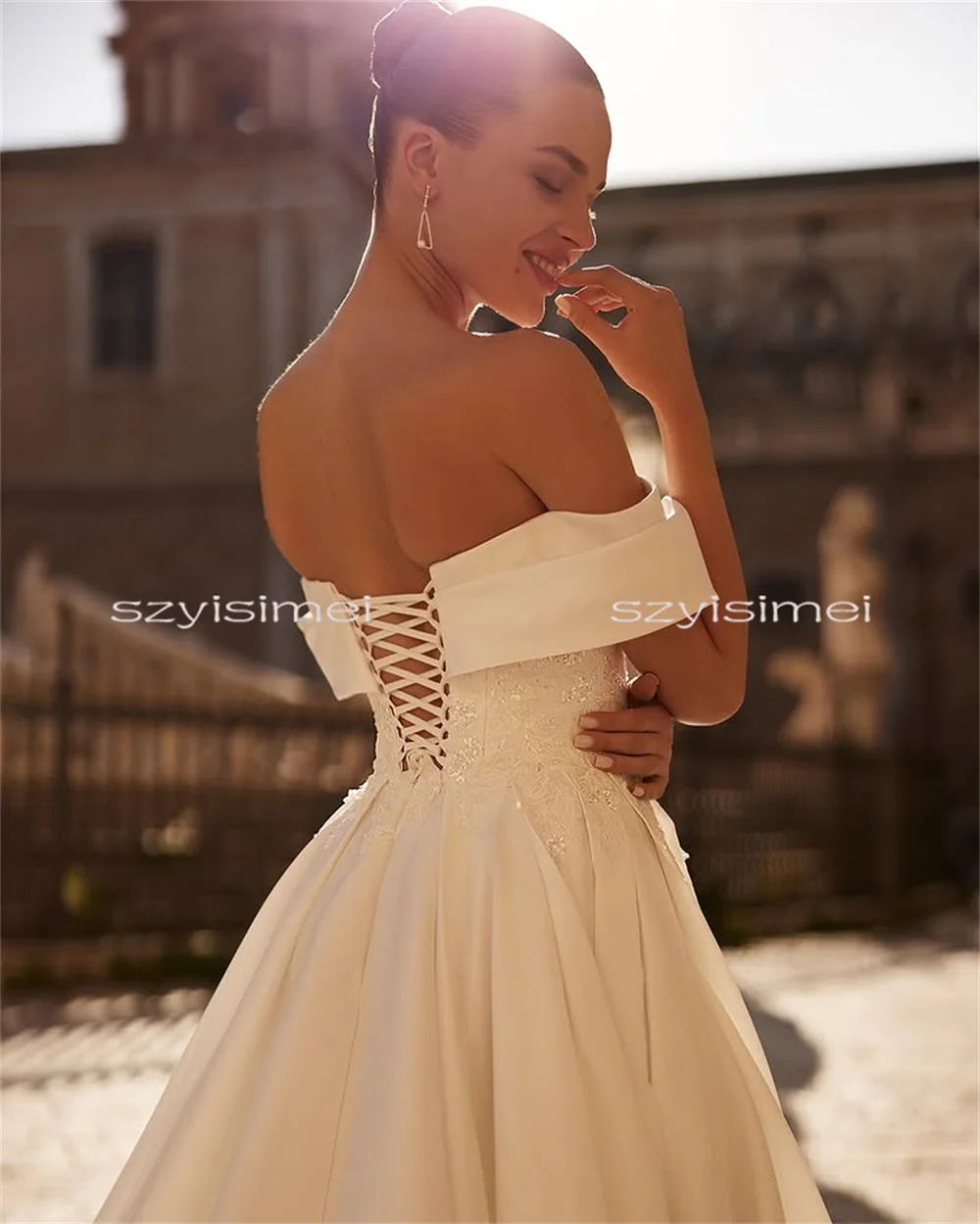 Customized Wedding Dresses Off Shoulder Lace Appliques White Wedding Gowns Split Sweep Train Party Bride Dresses robe de mariée