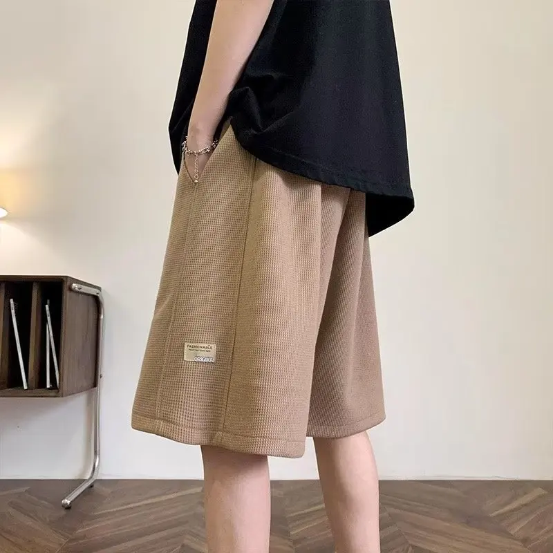 

Новые мужские спортивные повседневные шорты-бриджи 2025 года: модные, дышащие, свободного кроя, для молодежи, весна-лето