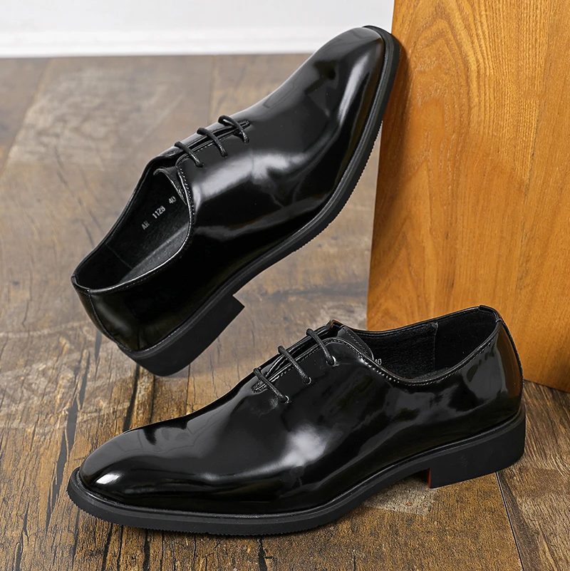 Classic Shiny Patent Leather M - Patent Leather Oxford 评论和价格