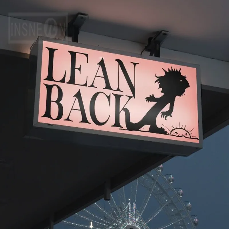 Aangepaste Glow Lightbox Business Sign Premium Logo Display Storefront Signs Dubbelzijdige LED Light Box Verlichte bewegwijzering