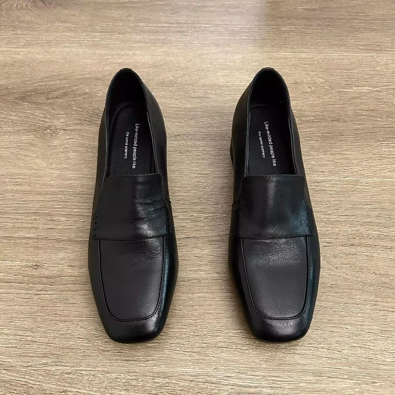 

2025 fashion classic Loafers Women Genuine Cow Leather square Toe pumps Slip-on Retro Lady Casual cozy Shoes Handmade