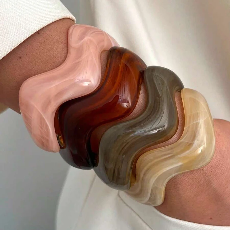 4 Pcs Wavy Resin Bangle Set For Women Trendy Geometric Wave Acrylic Cuff Bracelets Colorful Stackable Jewelry Fashion Gifts 2026