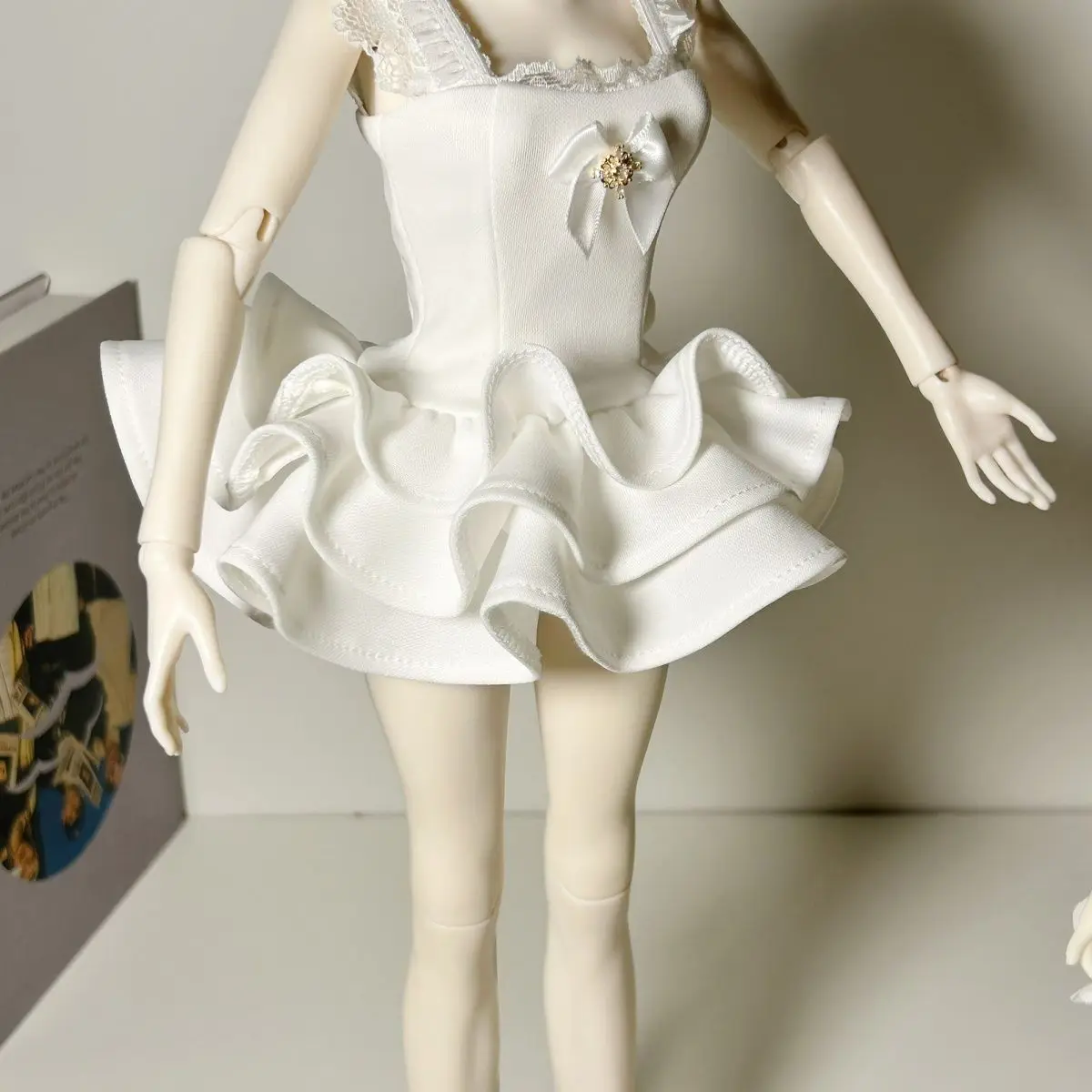 Elegant White Lace Doll Mini Dress Fit1/3 1/4 1/6 Bjd Dolls Dress Multi-Layer Ruffle Skirt Bow Doll Costume Only, Excluding Doll