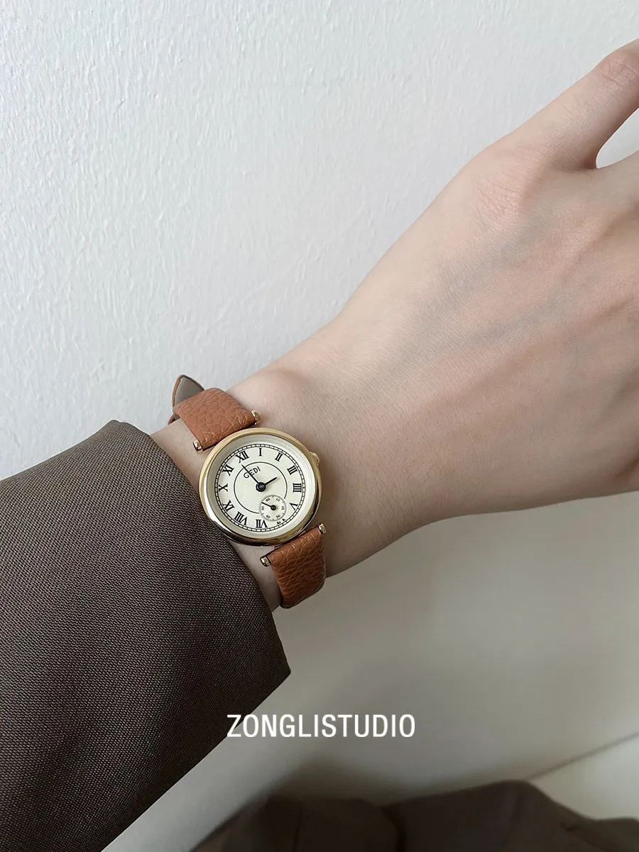 Retro And Artistic Women'S Watch, Round Dial, Exquisite Korean-Style Design, Fashionable Leather Strap, Versatile For Students.