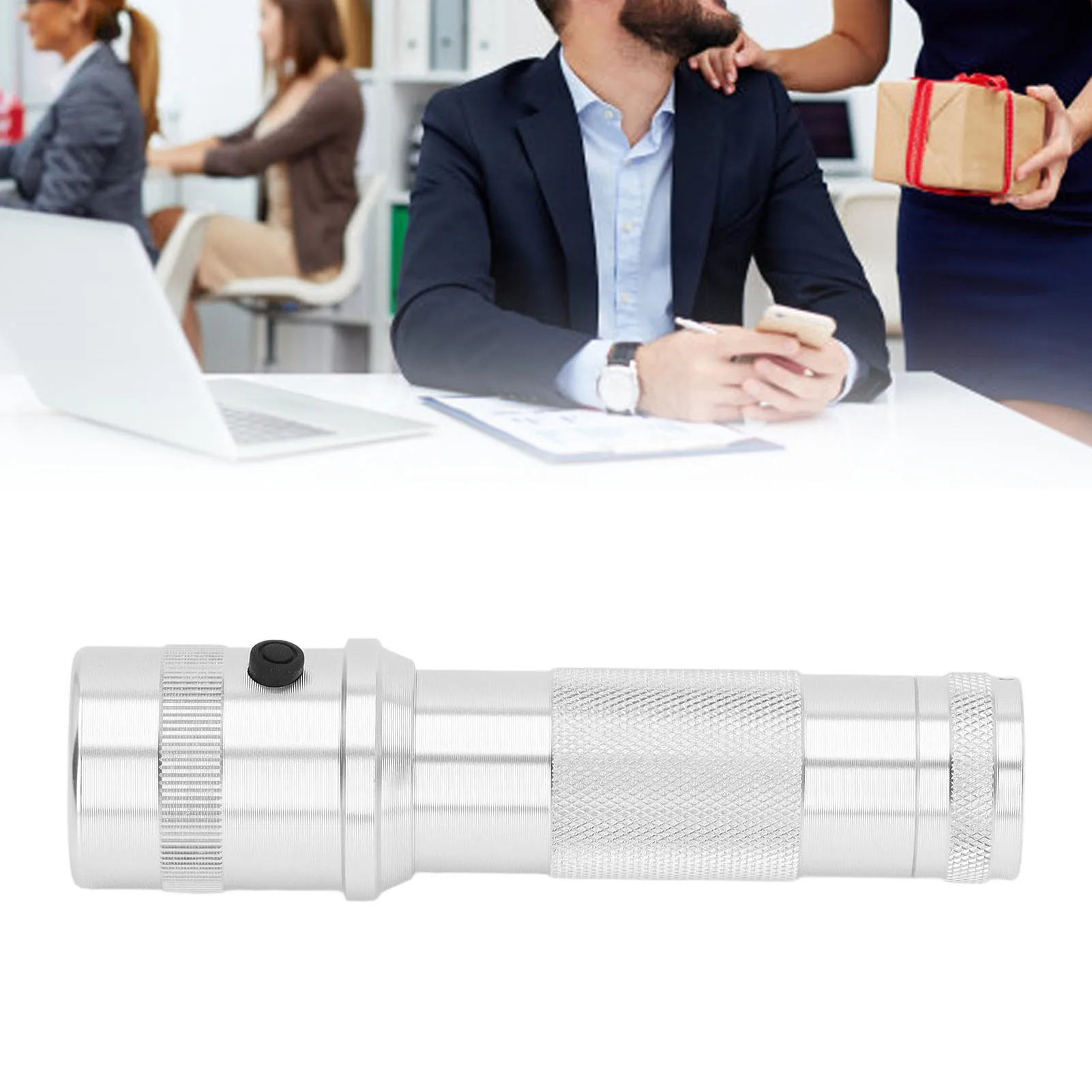 RGB Color Changing Flashlight 30000H Service Life 300LM Lightweight 10 Color in 1 LED Flashlight for Anniversary Celebrations