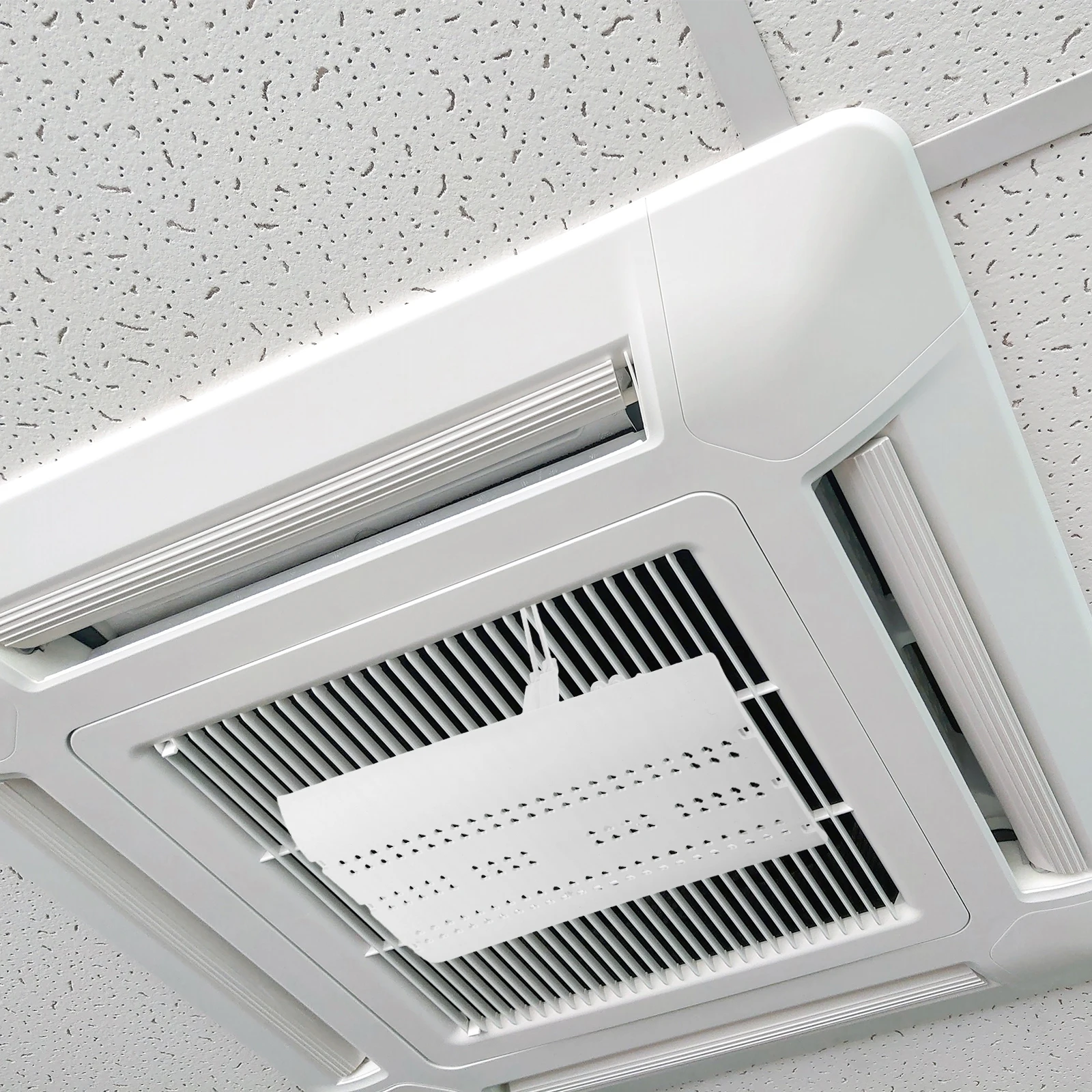 

2Pcs Central Air Conditioner Wind Deflector Installation Airflow Redirector Ceiling Vent Cover for Indoor Use