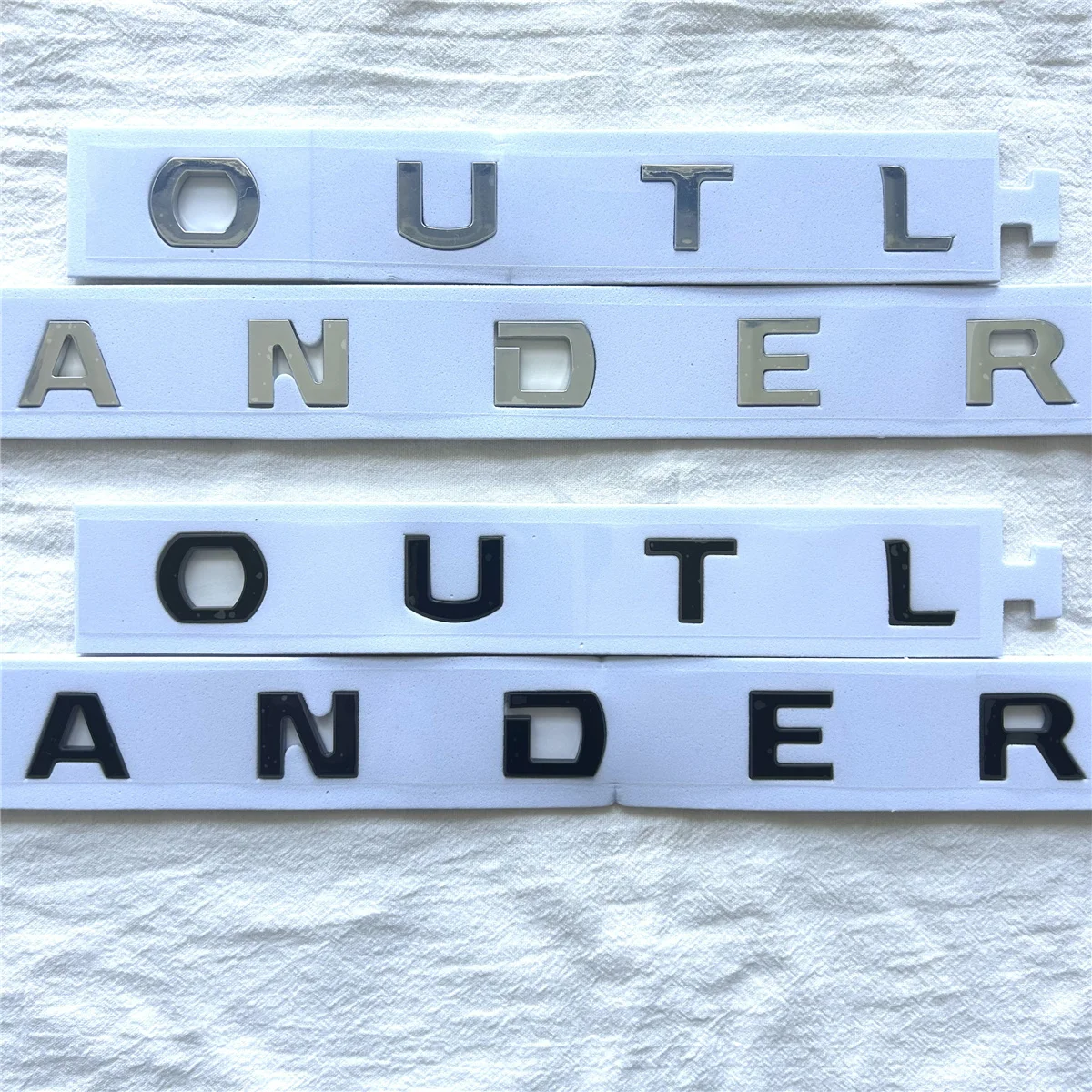 

OUTLANDER letter ABS plastic car logo is suitable for body trunk tail side sticker decorative decal accessories
