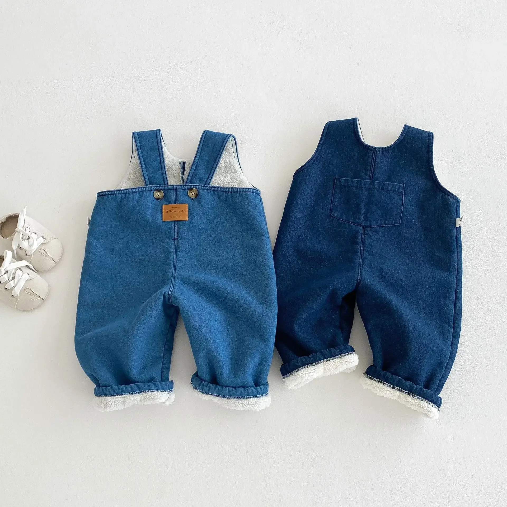 

Children's Fleece Jumpsuit 0-5 Years Old Winter Girls' Fashionable Solid Color Overalls Boys' Stylish Pants Trend