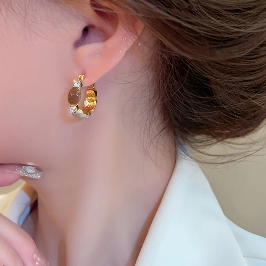 Hollow geometric earrings set of two — elegant vintage-style jewelry for daily wear, weddings, or gifting to friends and classma - view 5