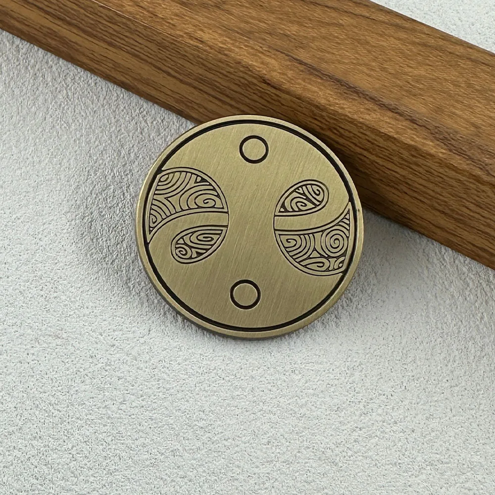 Broche de esmalte con el sello de la guilda del juego de rol Fable, insignia vintage con el logo del juego para jugadores, coleccionables de juegos, regalo, accesorio para mochila