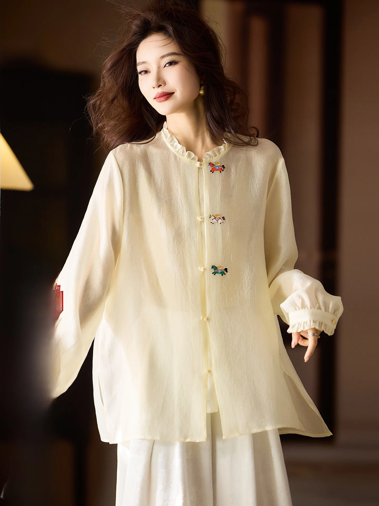 

Ele Embroidered Chiffon irt Women's Large Size New Chinese Sle Spring Faion Long Sve Top Trendy Button up Blouse