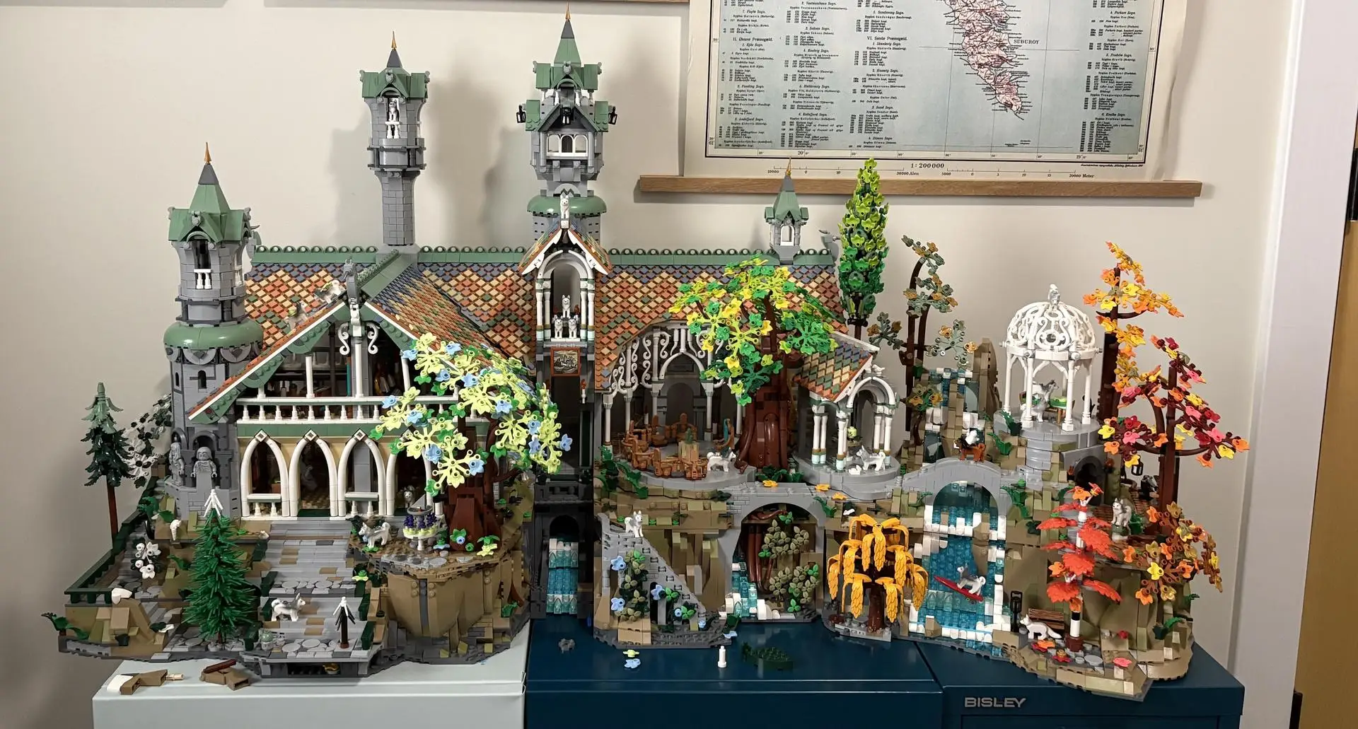 Moc Rivendell Extension House and Mountain Base Architecture Building Blocks Model Showcase Set Diy Assembly Toys Festival Gifts