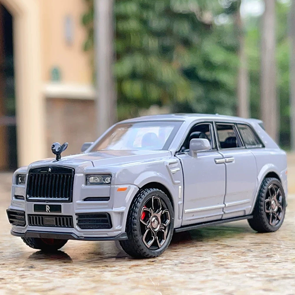 1:36 Scale Rolls-Royce Cullinan Cars Models Toys Alloy Diecast 2 Doors Opened with Light Sound Miniature Vehicle Perfect Present