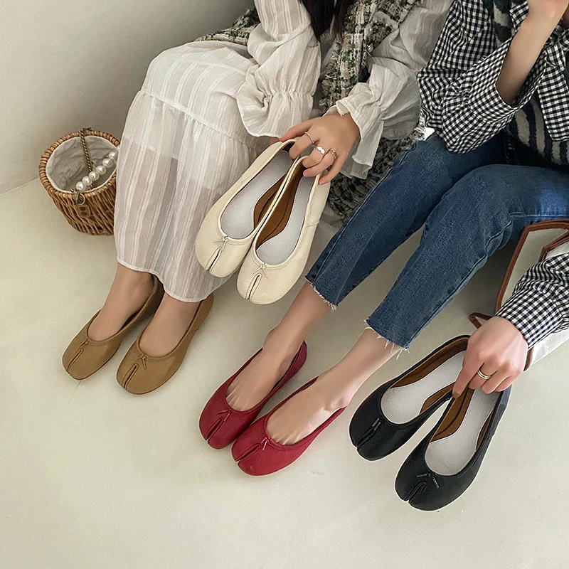 Cow Leather Slip On Simple Shoes Korea Style Daily Loafers Female Flat Shoes Size 40  Spring Split Finger Women Flats