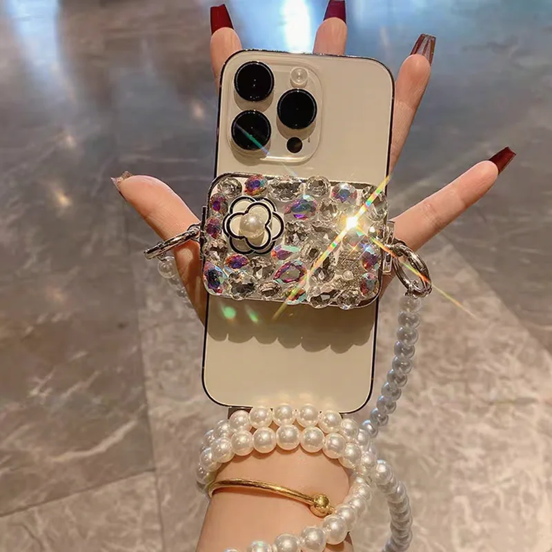 

Phone Clip Snap Buckle White Pearl Chain Lanyard Diamonds Anti-loss Artifact Portable Universal Adjustable with Rhinestone