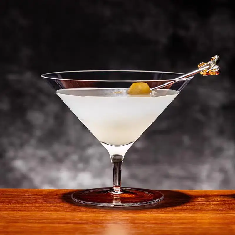 Japanese-Style Low-Foot Small Capacity Triangular Martini Glass Creative Cocktail Glass For Home Bar