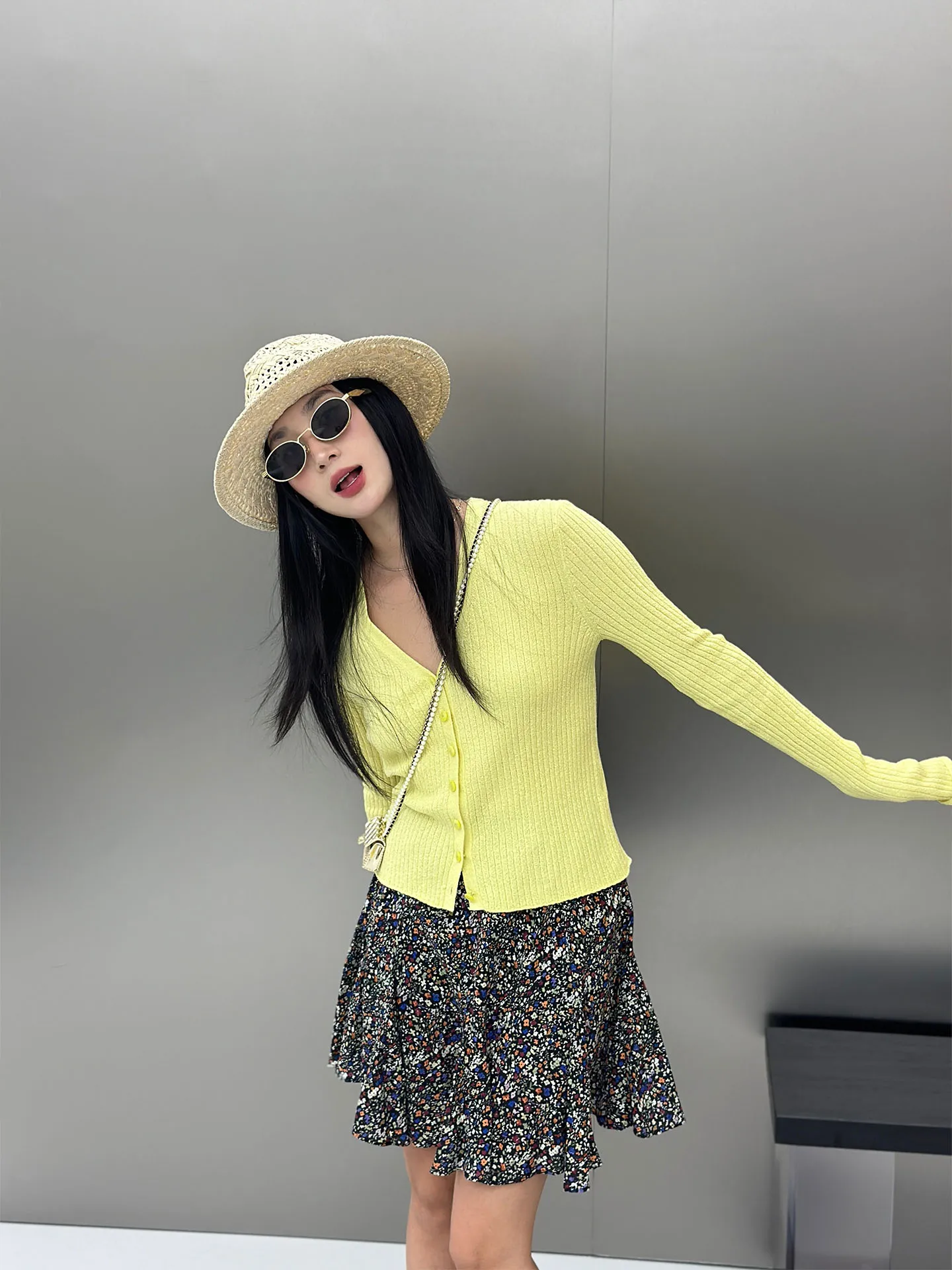 

RIBBE 14 Needle Silk Knitted Open Cardigan Spring Simple Color V-neck Straight Casual Versatile Knitted Sweater