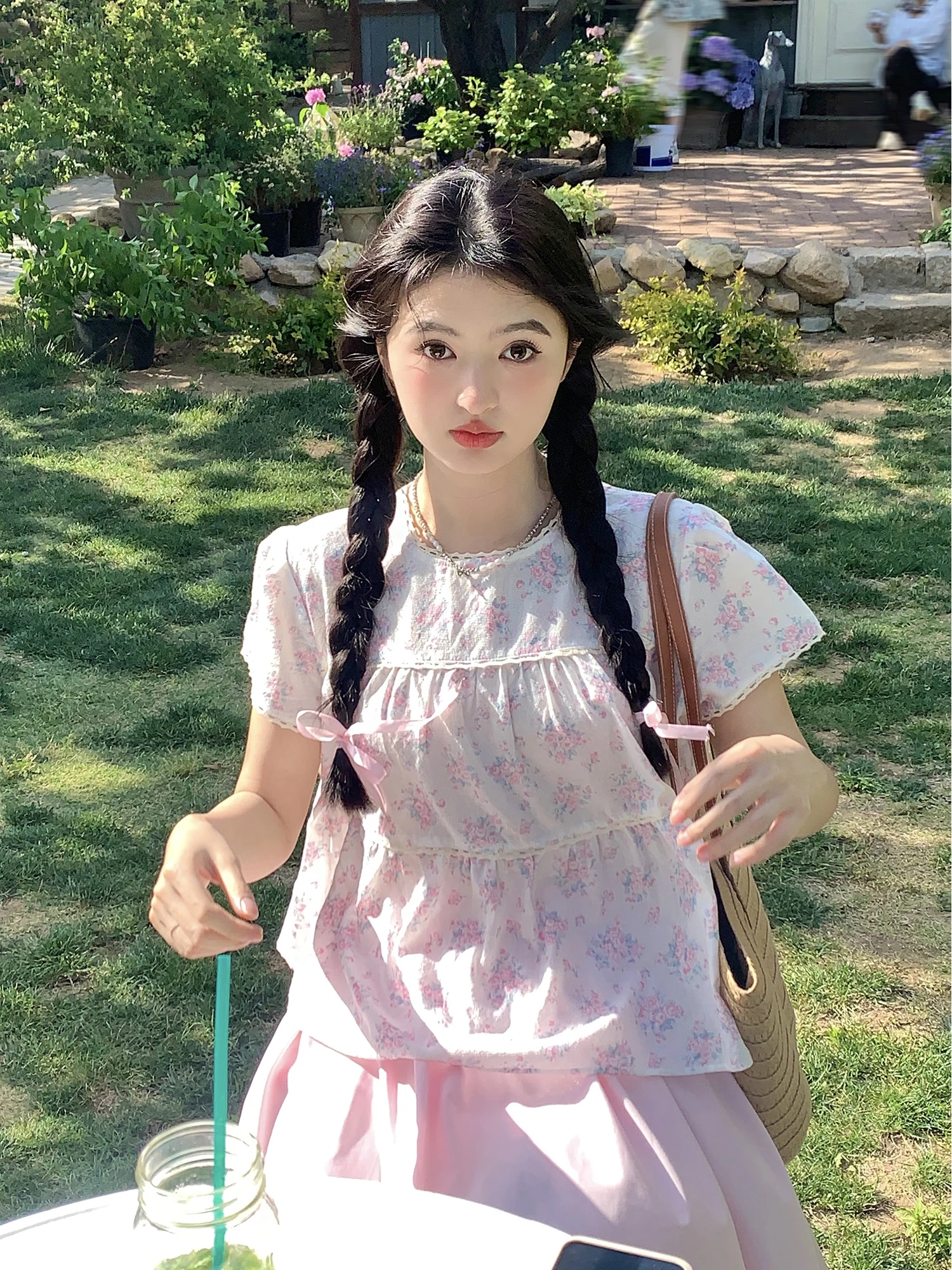 

Vanwenwen round Neck Floral Shirt Women's Sweet Loose Half Skirt Gentle Wind Set Spring Season Casual Wear Short Sleeve