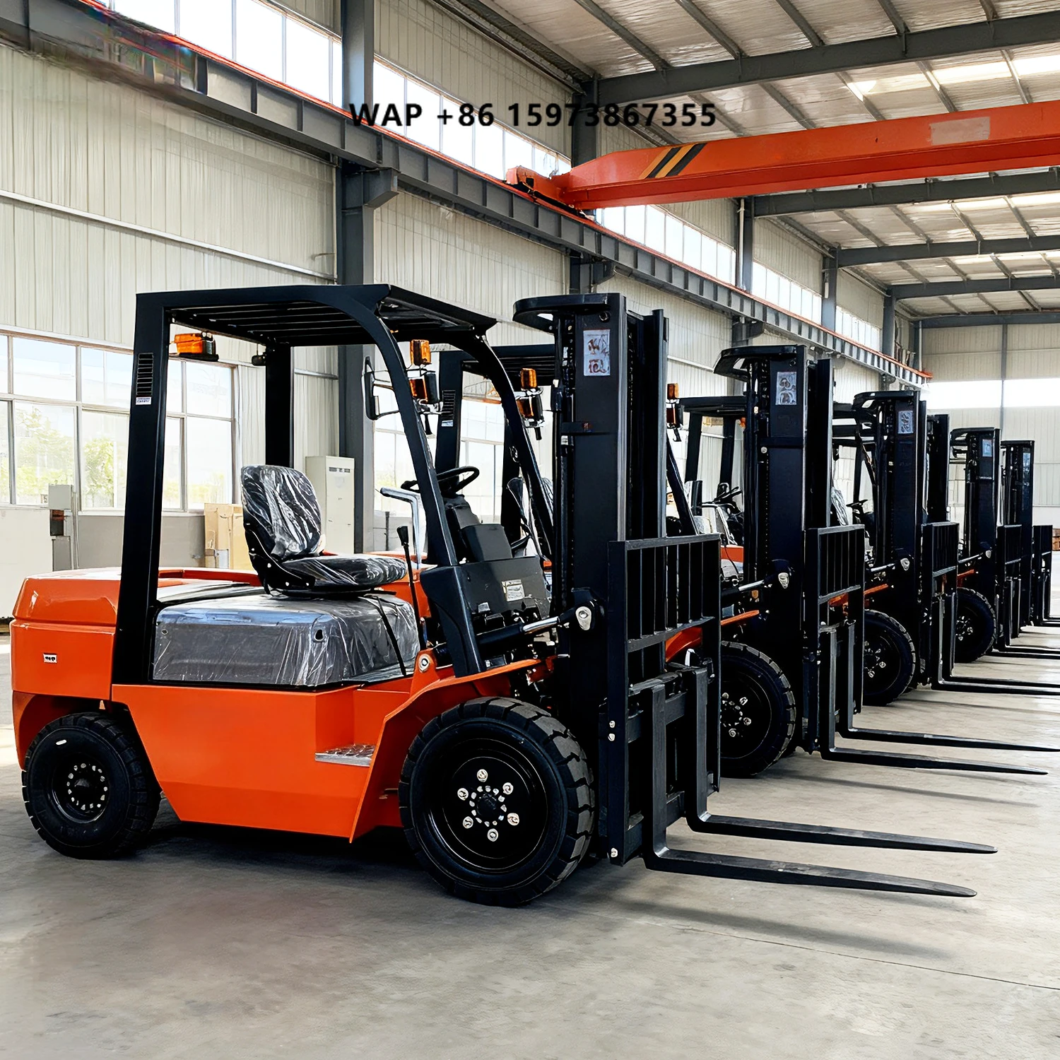 Cheap Wholesale 3ton Mini Warehouse Forklift EPA 4WD 3000m Lifting Height Pneumatic/Solid Tire Supplier China