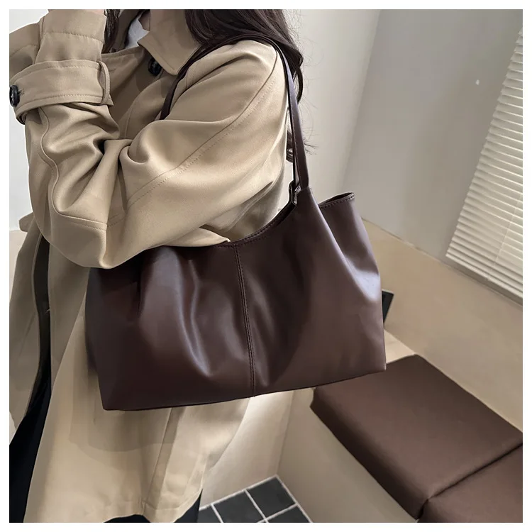 Weiche Leder-Tragetasche mit gerafftem Plissee-Design, Große Schultertasche für Arbeit, Täglichen Pendelverkehr und Freizeit für Frauen – Detail 20