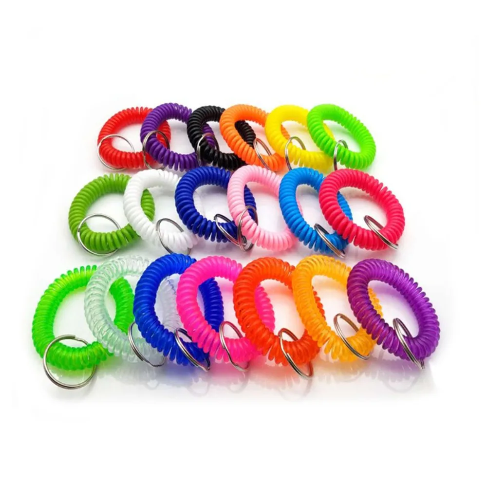 

100 Pcs Spiral Wrist Coil with Steel Key Ring Flexible Wrist Band Key Chain Bracelet Retractable Anti-Loss Wristband with ID Tag
