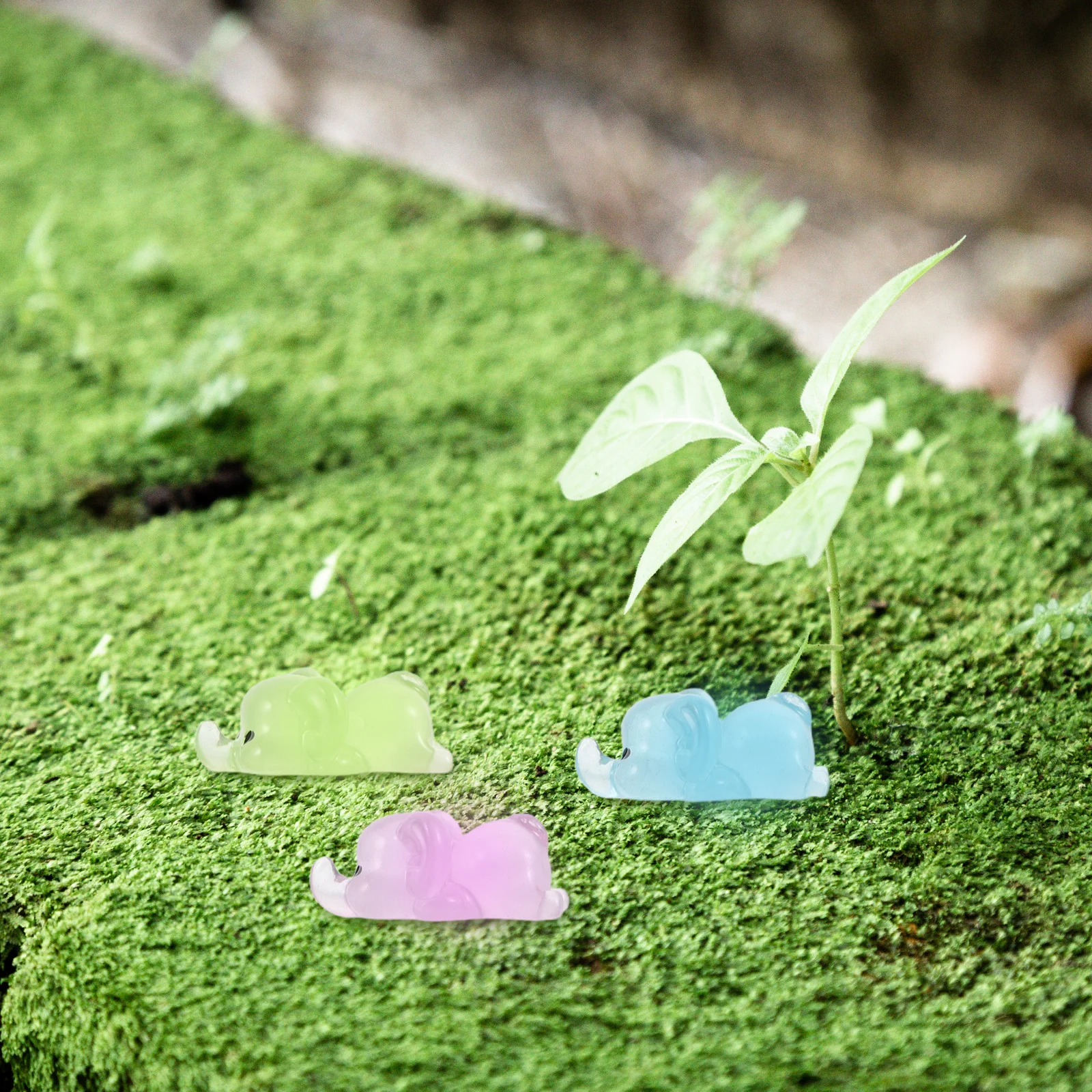 

15pcs Night Glow Mini Elephant Figurines 5 Colors Luminous Resin Animals For Diy Fairy Garden Micro Landscape Decor Craft
