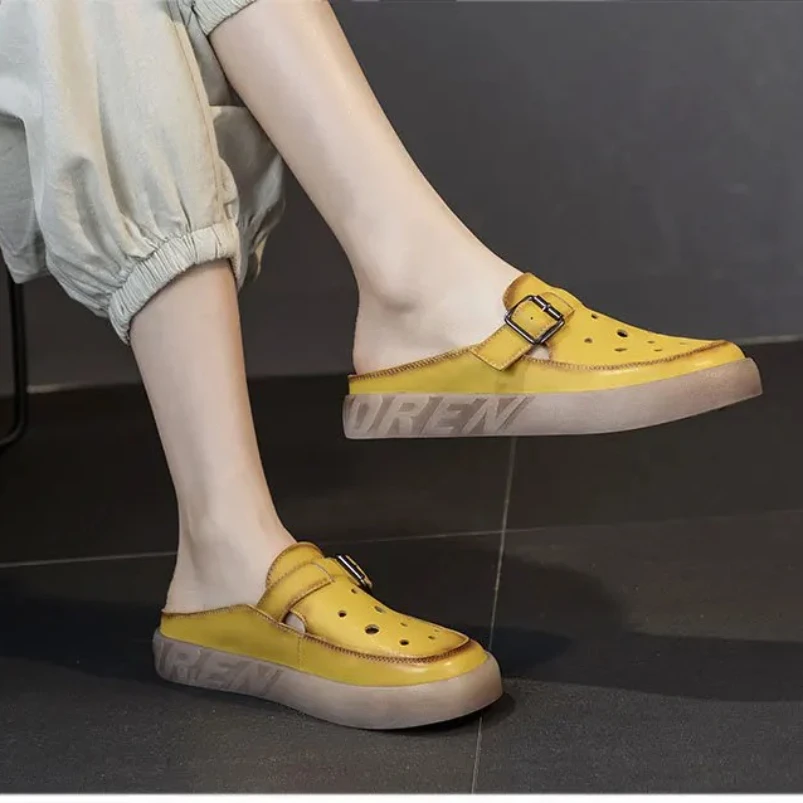 2025 المرأة أحذية السيف الجلدية المرأة الصيف عقال النعال اللكم الصنادل كاملة الكعب مريحة كعب ثقب الأحذية 3 سنتيمتر