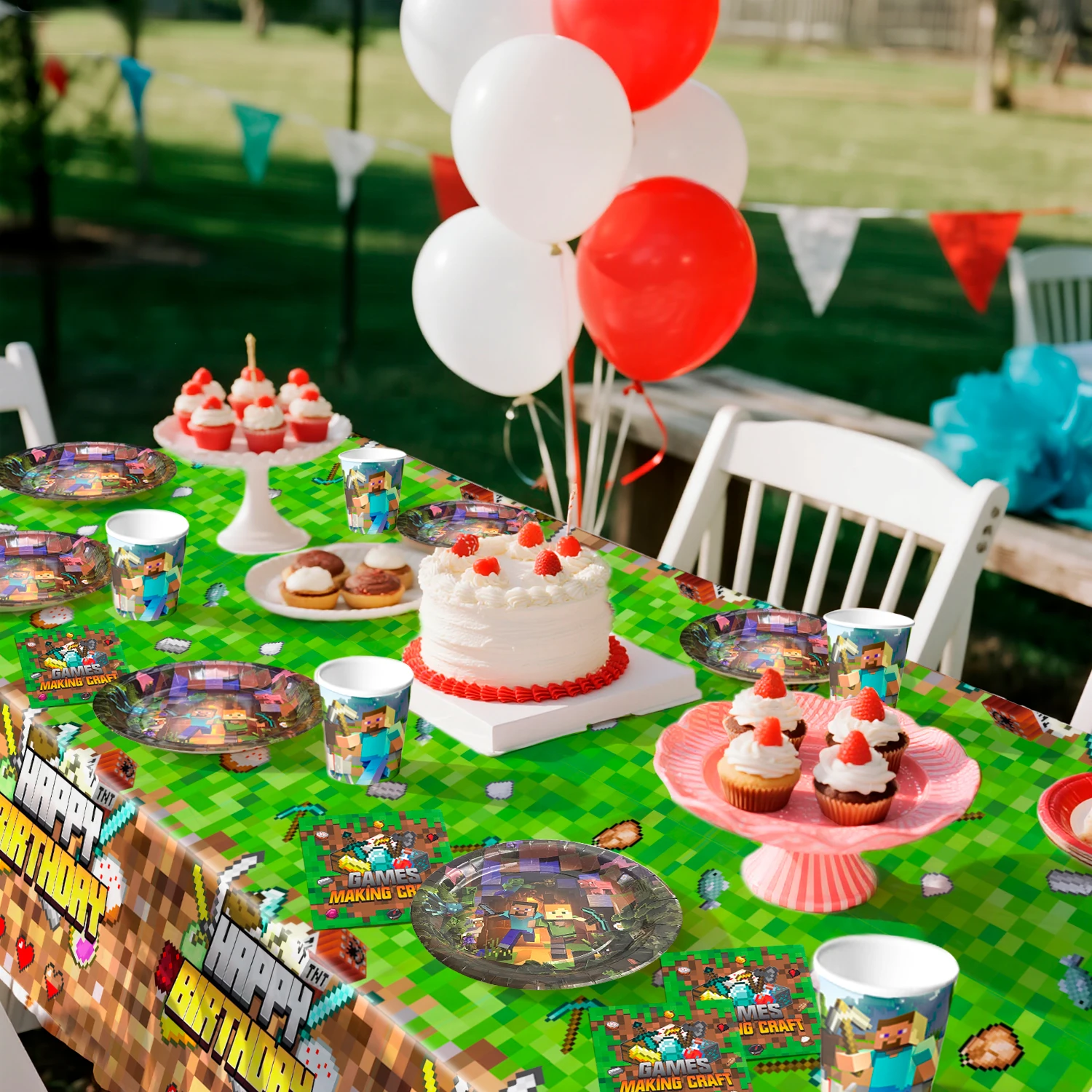 114 قطعة لعبة بكسل زينة حفلة عيد ميلاد أدوات المائدة-بكسل نمط ألعاب راية لوحات المناديل الخ مينر موضوع لوازم الحفلات #2