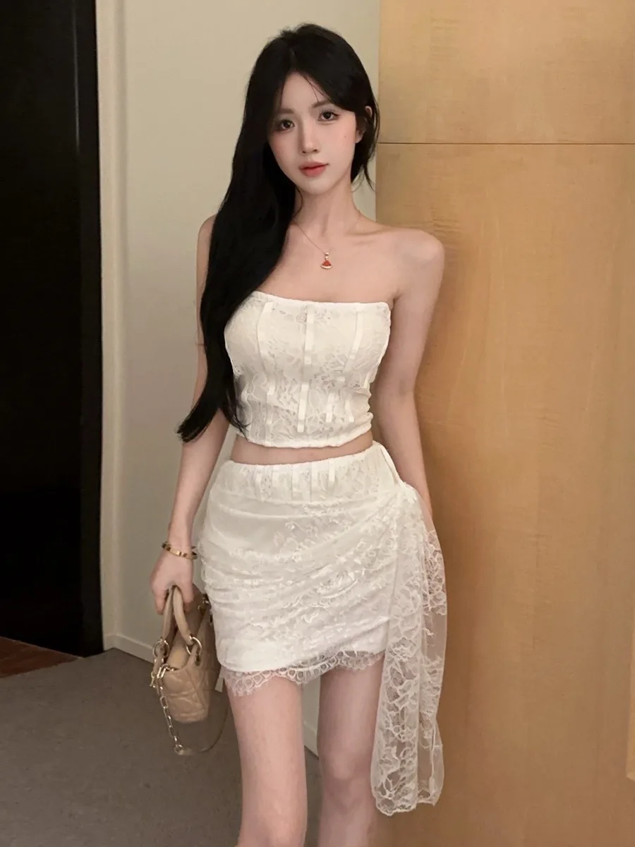 

Sexy Lace Crop Top And High Waist Short Skirt Two-Piece Set for Young Women Summer Fashion Trend High Waist Anti-Wrinkle Poly...