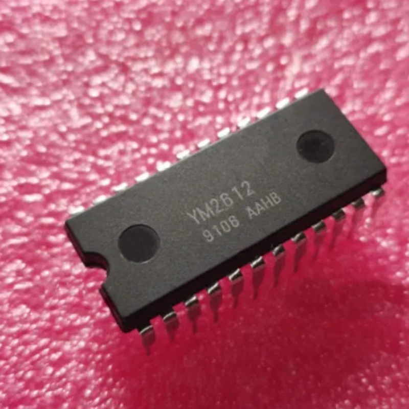 YM2612 DIP24 Marca 100% Nuovo Originale di Fabbrica