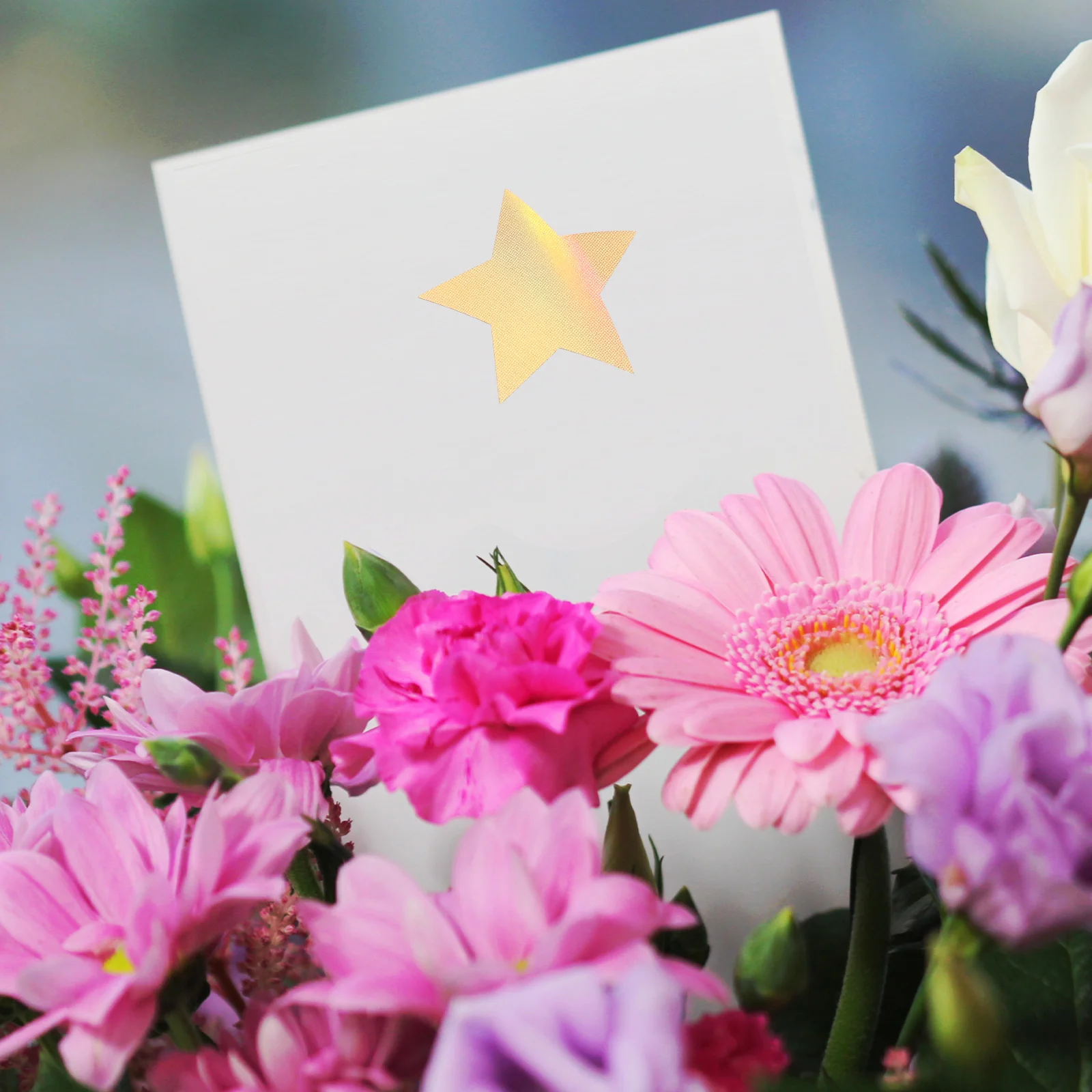 

500 Pieces Pentagram Sticker Star Label Decorative Seal Stickers for Baking Wedding Party Gift Tags Self Adhesive Labels