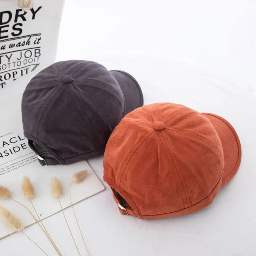 

Casual Solid Color Short Brim Baseball Cap Japanese Style Baseball Hat Sun Hat Sunscreen Hat Sun Cap Peaked Cap Outdoor