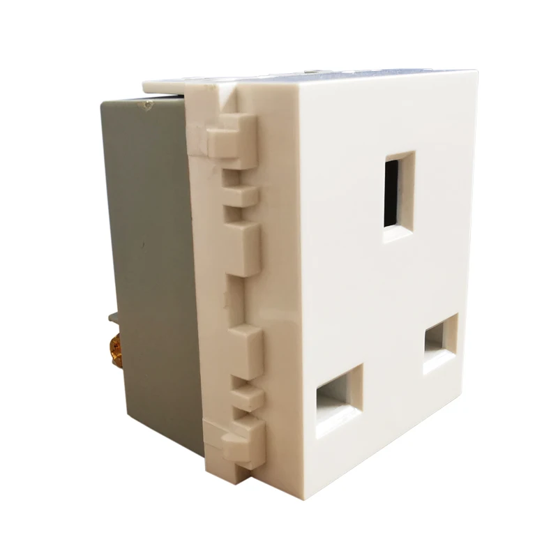 Enchufe eléctrico británico de carga Tipo G, módulo de enchufe de 46x32mm GB de potencia 13A 250V, toma de corriente en blanco para Reino Unido, adaptador de red SG HK