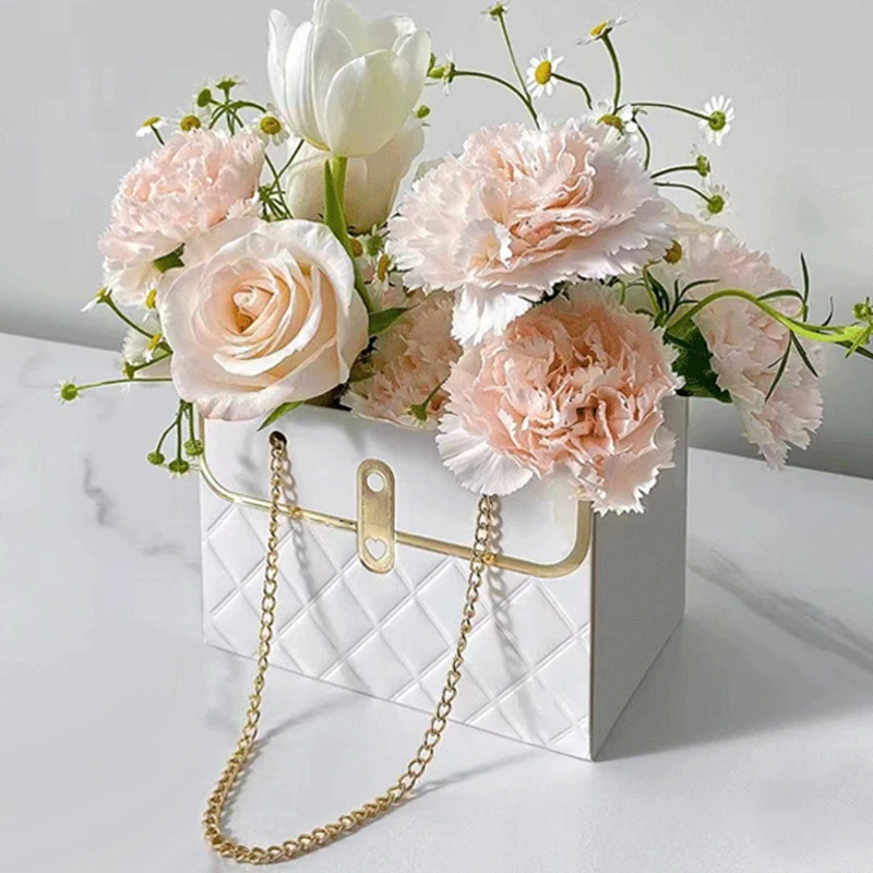 Portable Flower Packaging Box Paper Gift Bag Bouquet Tote Bag Wedding Decor Rose Valentine's Day Birthday Party Candy Gift Box