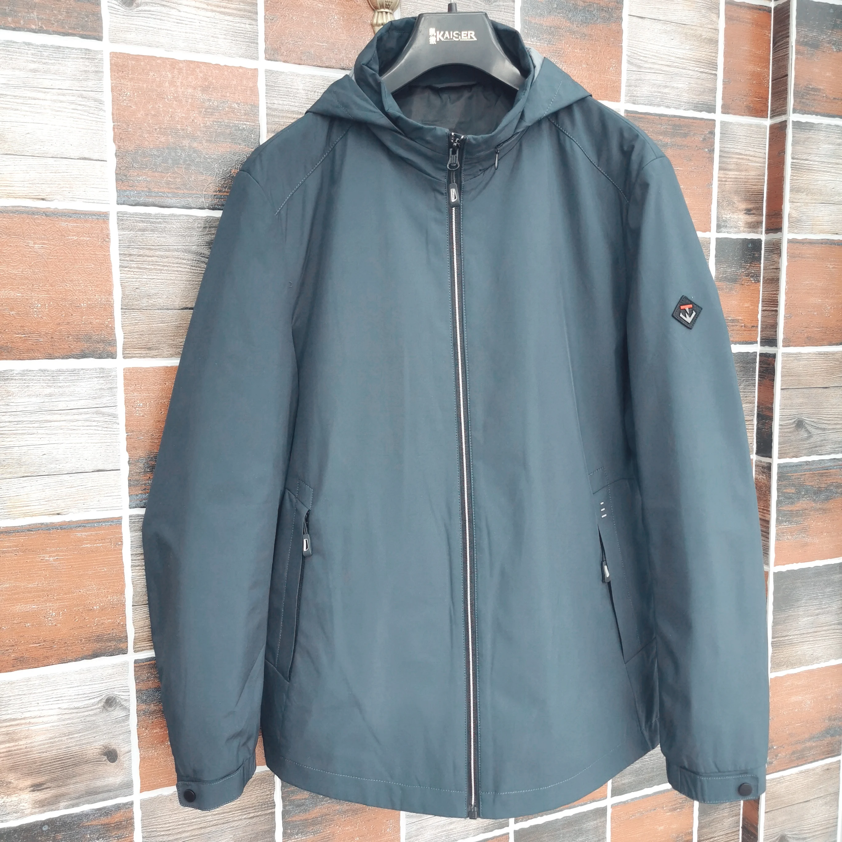 

Men's Busin Casual Hooded Jaet Coat Smooth Rigid Breathable Loose Fit Faion Urban Long Sve Zipper Closure Color