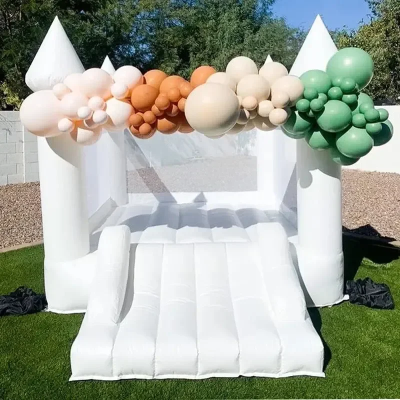 A Ailing Outdoor Bouncy Castle Indoor Small Home Slide Children's Toys Naughty Castle Trampoline Wedding Trampoline