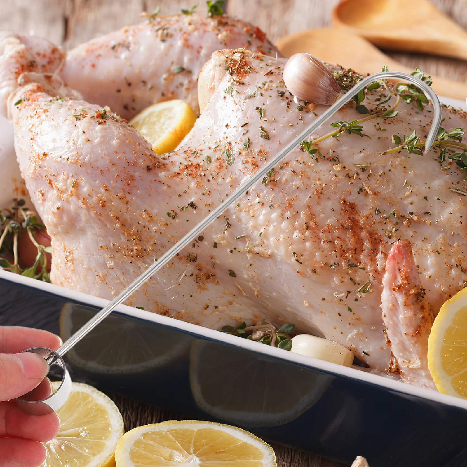 

2Pcs Stainless Steel Roast Duck Hooks Strong Meat Hangers for Grilling Bbq and Butchering Kitchen Poultry Processing Tools