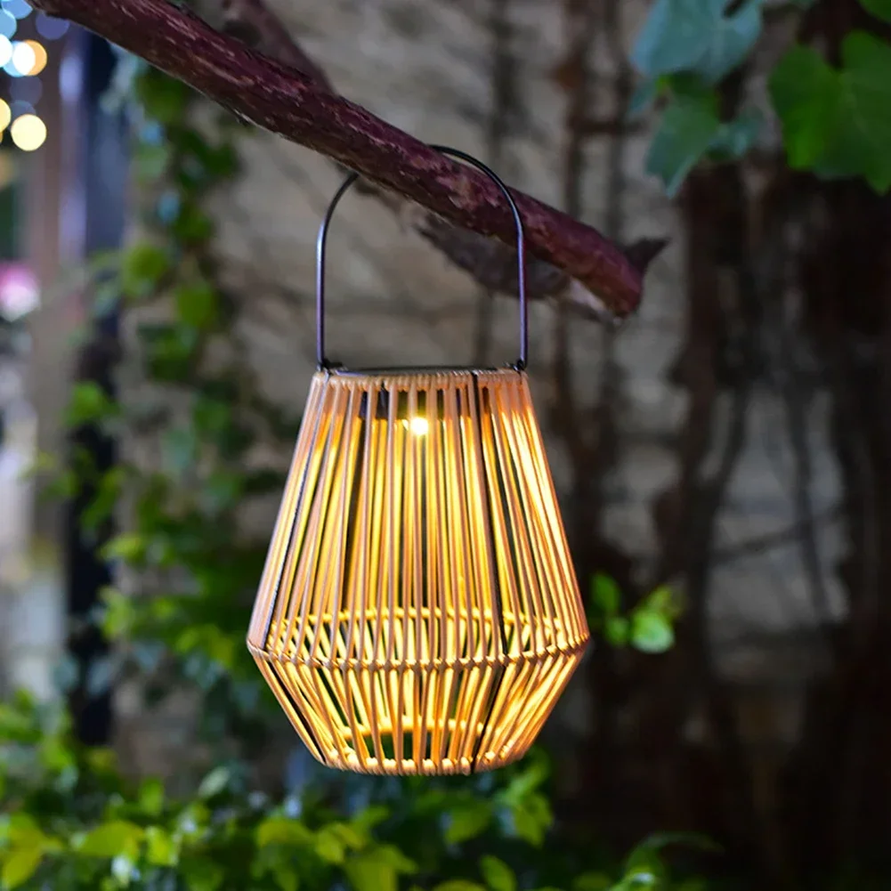 Rattan Solar Lantern IP6 Waterproof Hanging Bamboo Chandelier Lamp Solar Powered Rattan Weaving Light for Garden Patio Courtyard