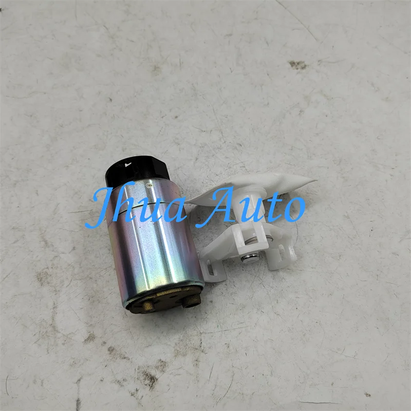Fuel Pump For Yamaha MT01 YZF R6 FZ1 FZ1-N FZ1-S Fazer XJR1300 XJR1300C XVS1300 XVS1300A XVS1300CT 5UX-13907-00 2D1-13907-00