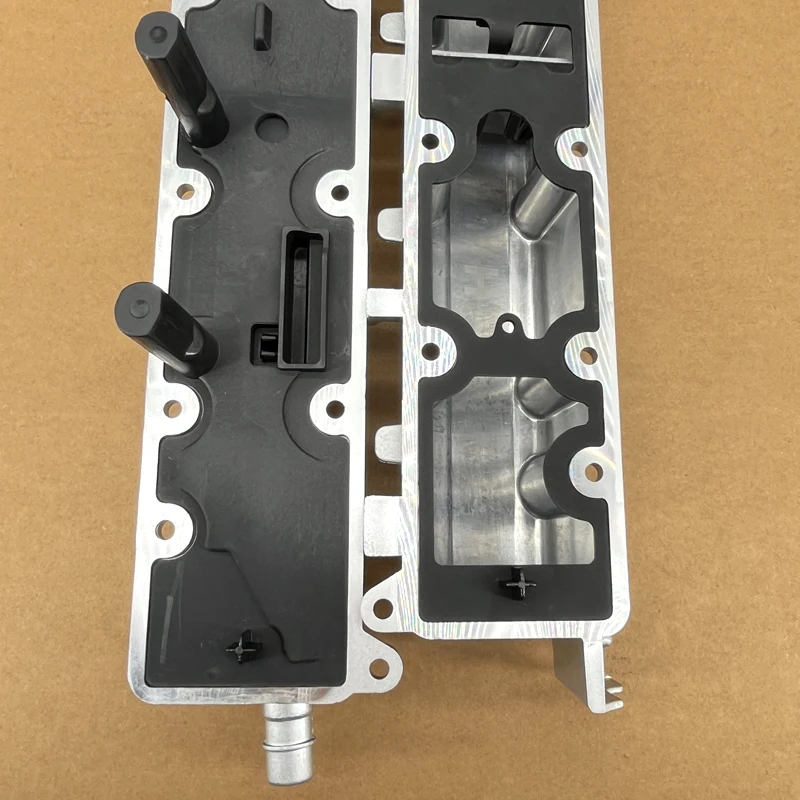 Car Engine Valve Cover EW10A EW7A 2.0 Oil and Gas Separator Metal Material New Accessories 0248P7 0248P6 0248R6 0248N1 0249C7