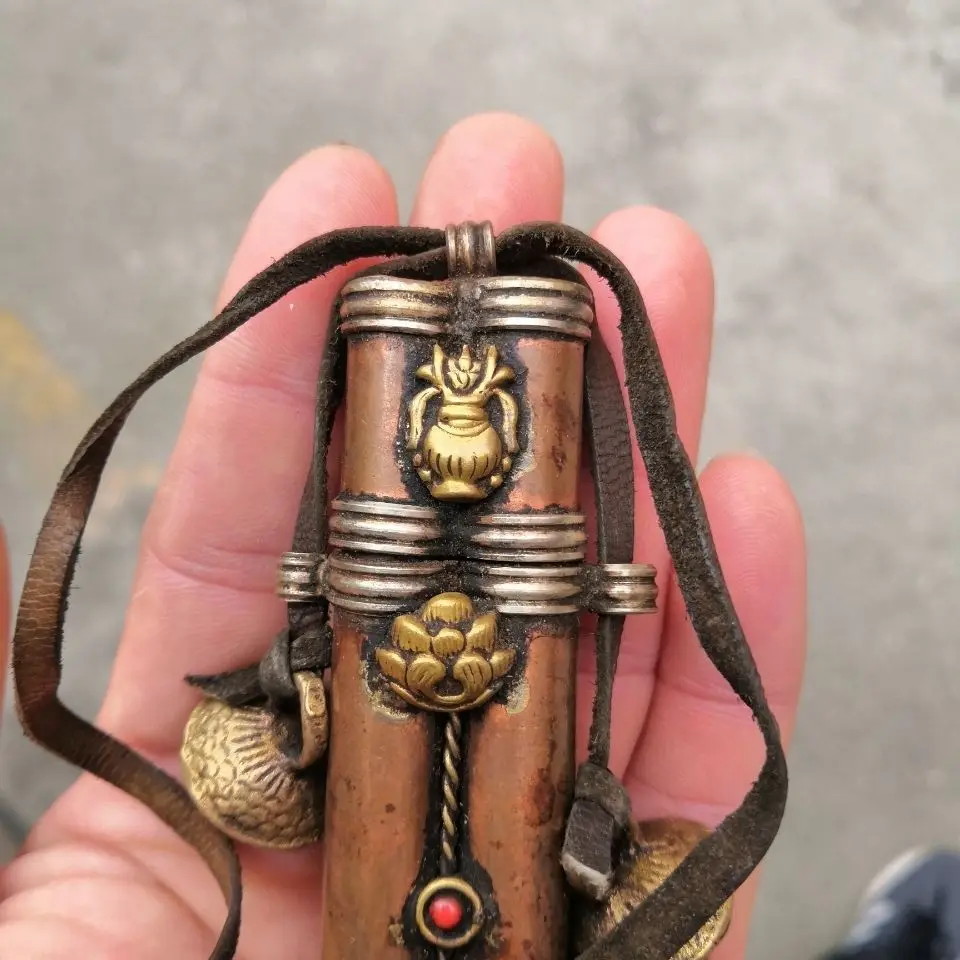 Chinese Nepalese hand-carved copper exquisite Tibetan Eight Treasures portable incense cylinder hanging chain
