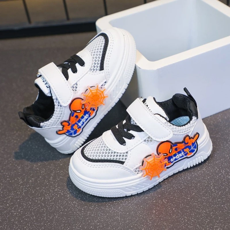 

Disney, новинка 2025, весенние милые повседневные модные кроссовки с рисунком Человека-паука Marvel, удобные нескользящие легкие кроссовки на мягкой подошве