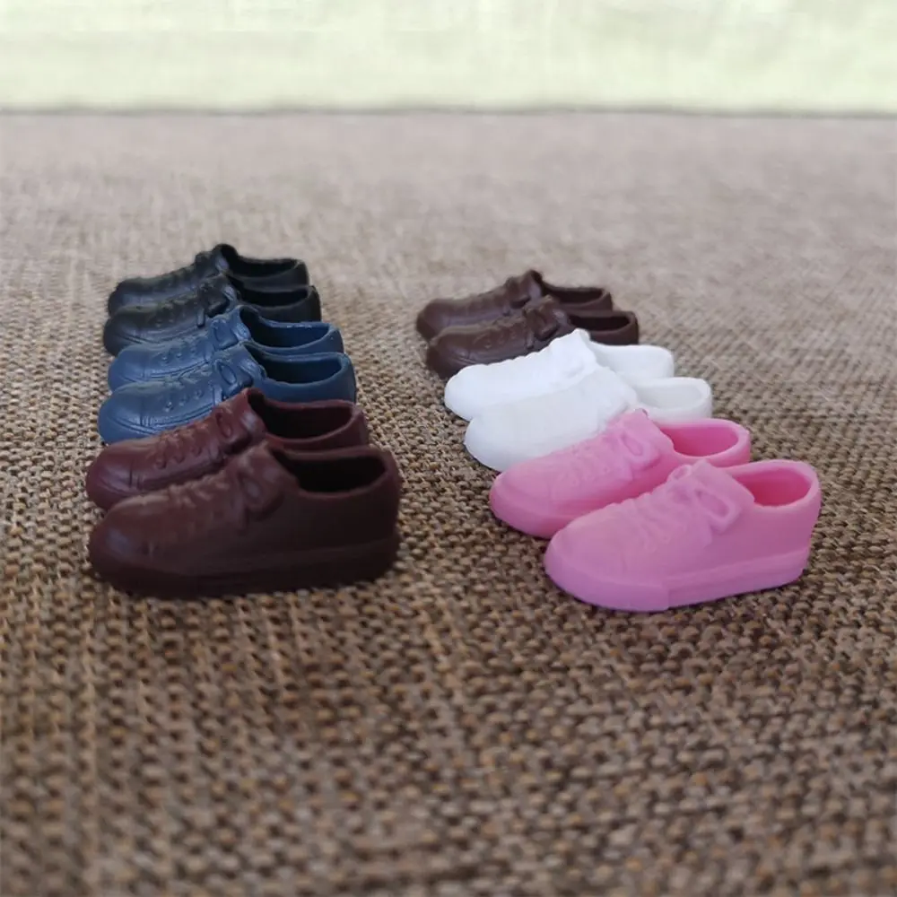 جولة تو 30 سنتيمتر دمية أحذية رياضية صغيرة بلون 1/6 دمية الأحذية البلاستيك حذاء كاجوال بولي كلوريد الفينيل دمية حذاء كاجوال 2 سنتيمتر إكسسوارات دمي