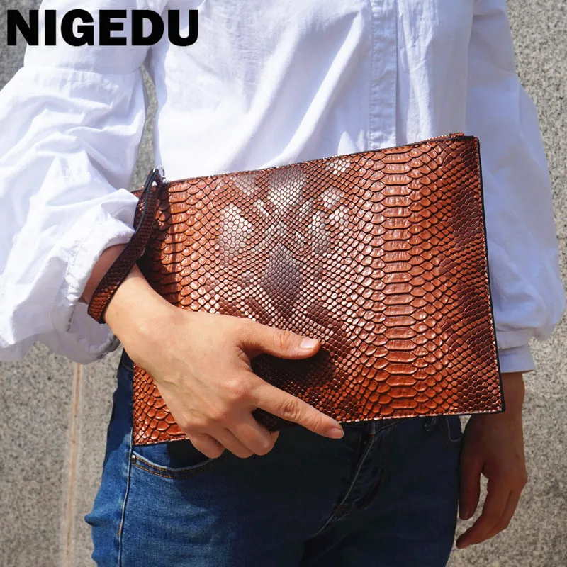 NIGEDU Fashion 3D Python Pattern Women Clutch Bag Brand Design Party Envelope Clutches for Ladies Wallet Free Card Bag Handbag