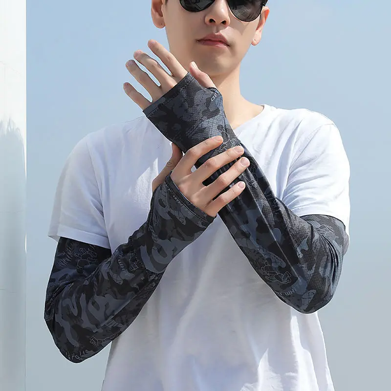 UPF50 + Camo Bear Sun Sleeves Capas de braço de resfriamento sem dedos para pesca ao ar livre unissex design respirável serve para 55-110kg homens/mulheres